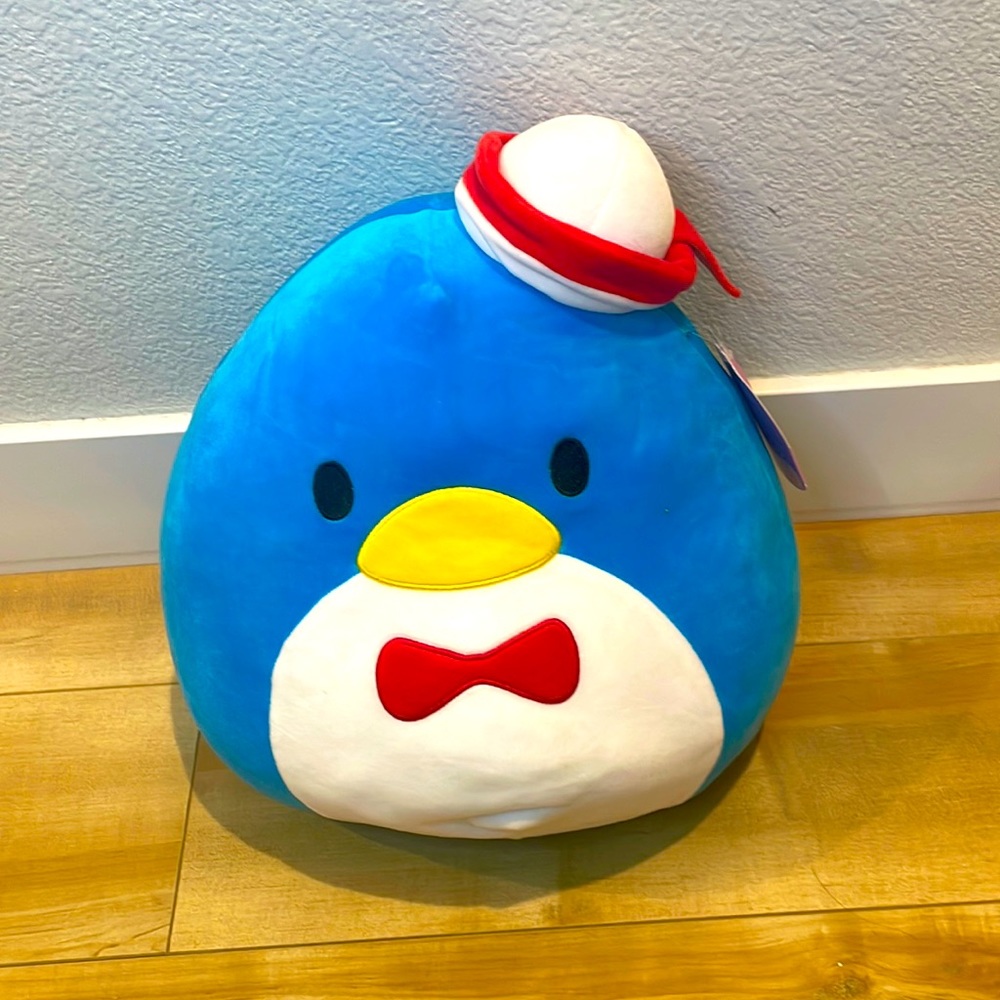 Tuxedo Sam squishmallow